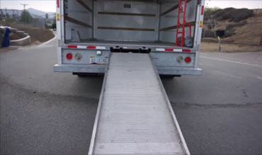 truck haul moving loading rental trucks uhaul load services movers vans veteran move easy yourself